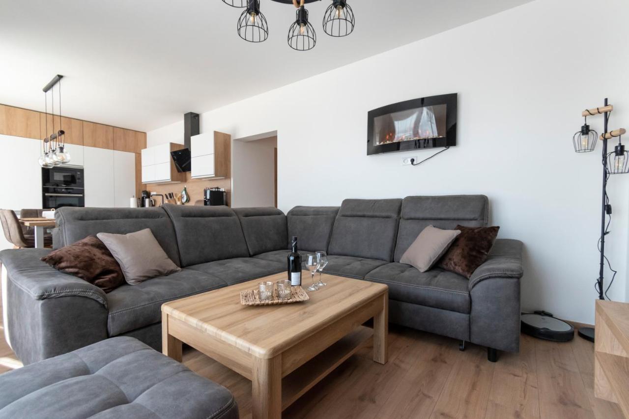 Apartman Jesienka, Hillside Dolny Kubin Buitenkant foto